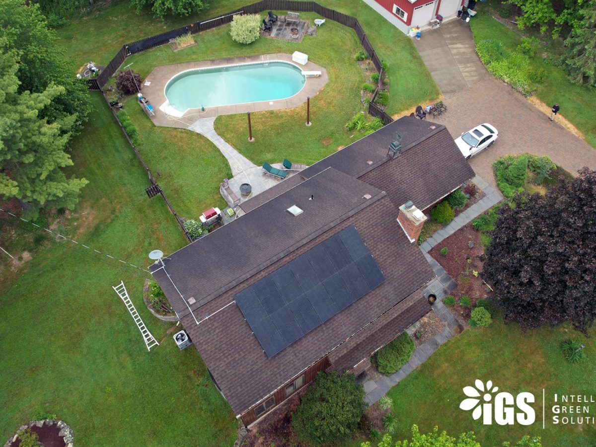 IGS rooftop solar install in Endicott NY